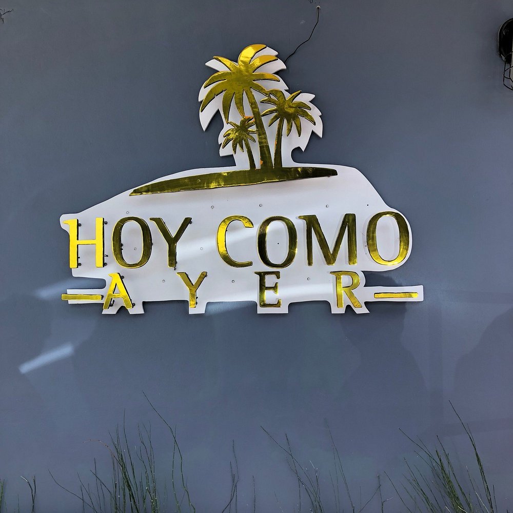 Hoy Como Ayer