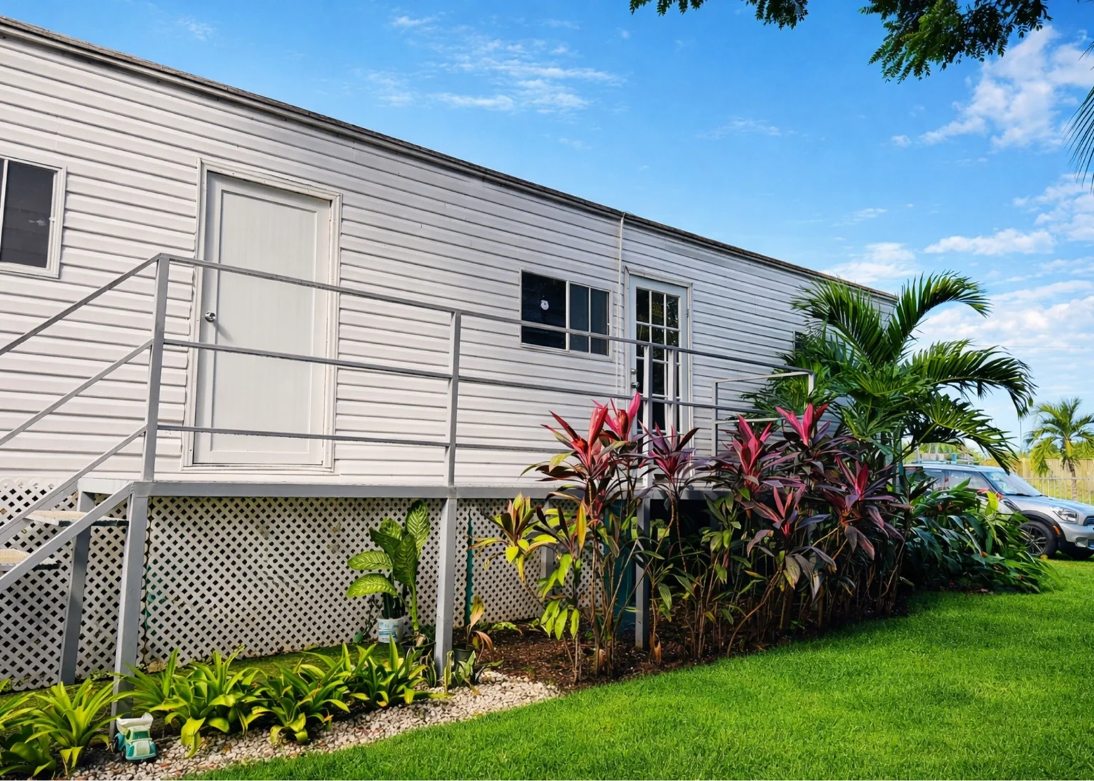 Exterior tropical de Villa Leddy